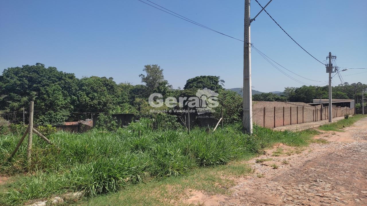 Lote à venda no SANTO ANTÔNIO DOS CAMPOS (ERMIDA): 01 - LOTE