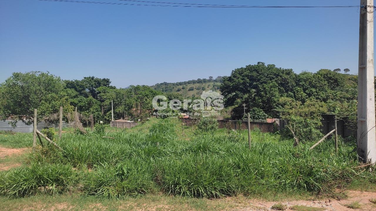 Lote à venda no SANTO ANTÔNIO DOS CAMPOS (ERMIDA): 02 - LOTE