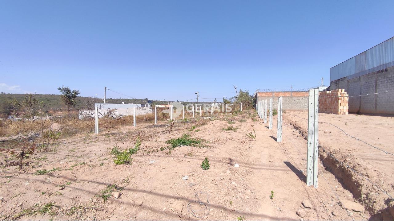 Lote à venda no RESIDENCIAL LAGOA PARK: 06 - LOTE