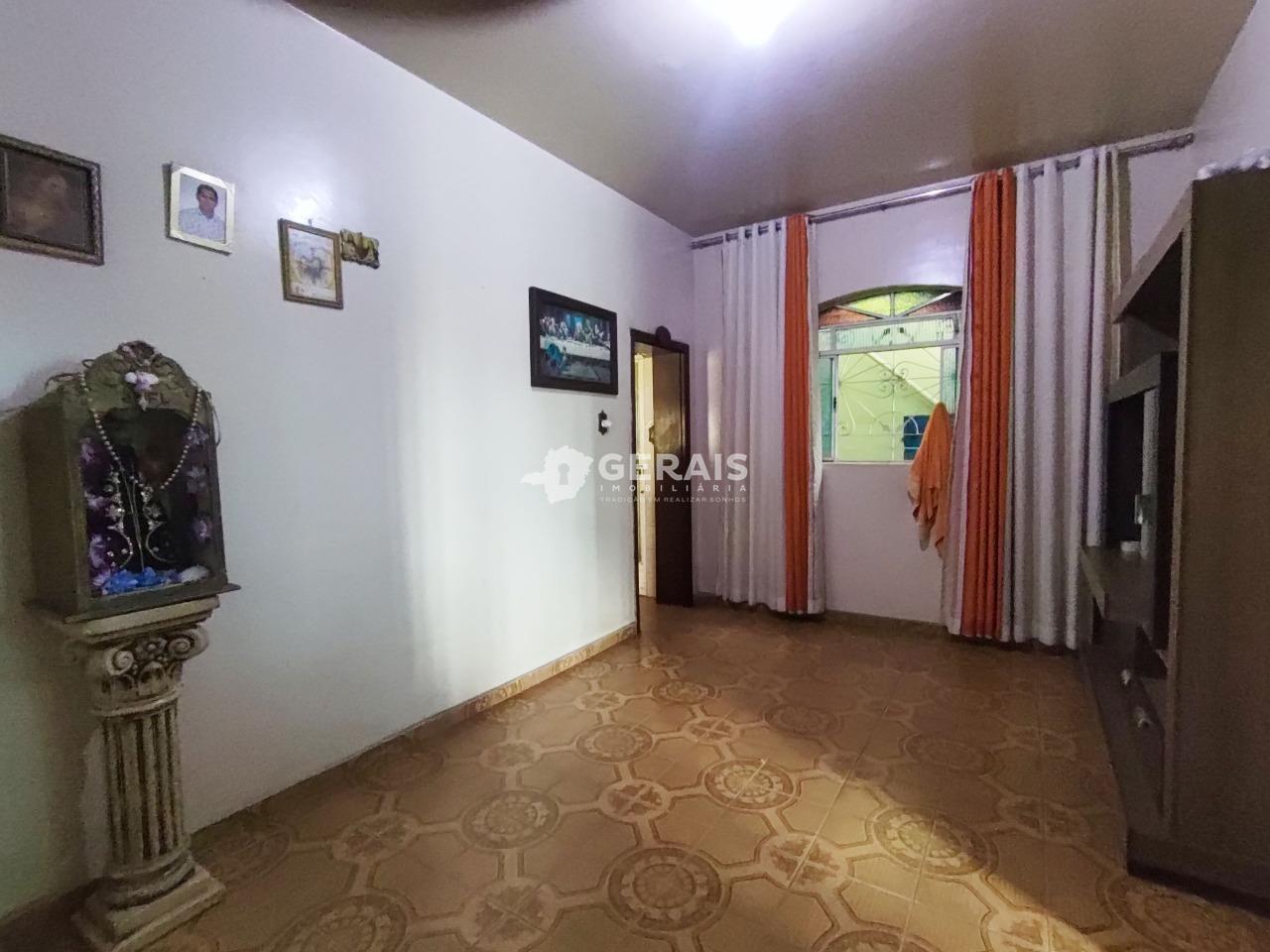 Casa à venda no MANOEL VALINHAS: 04- COPA