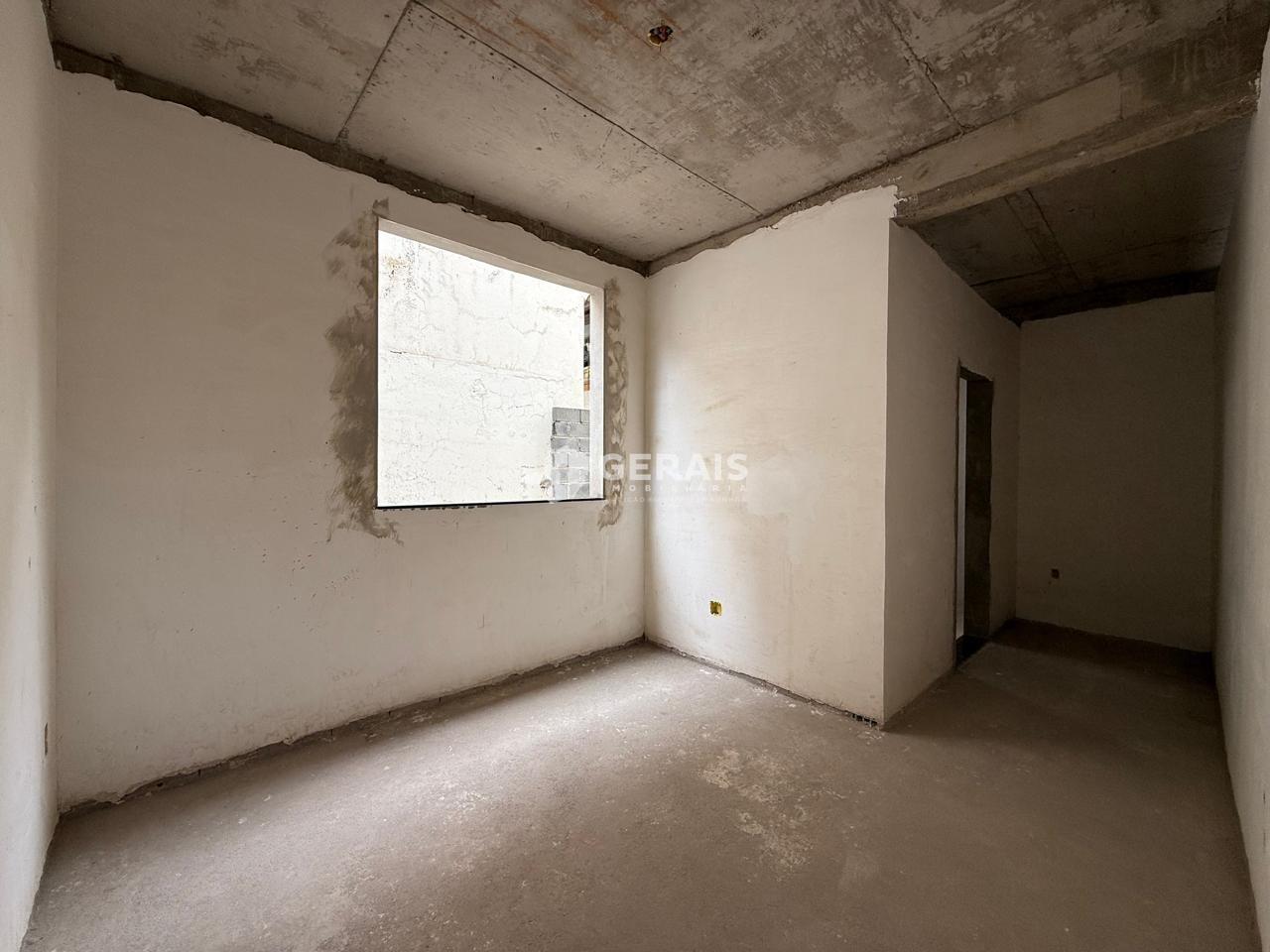 Apartamento à venda no CENTRO: 09- QUARTO SUÍTE