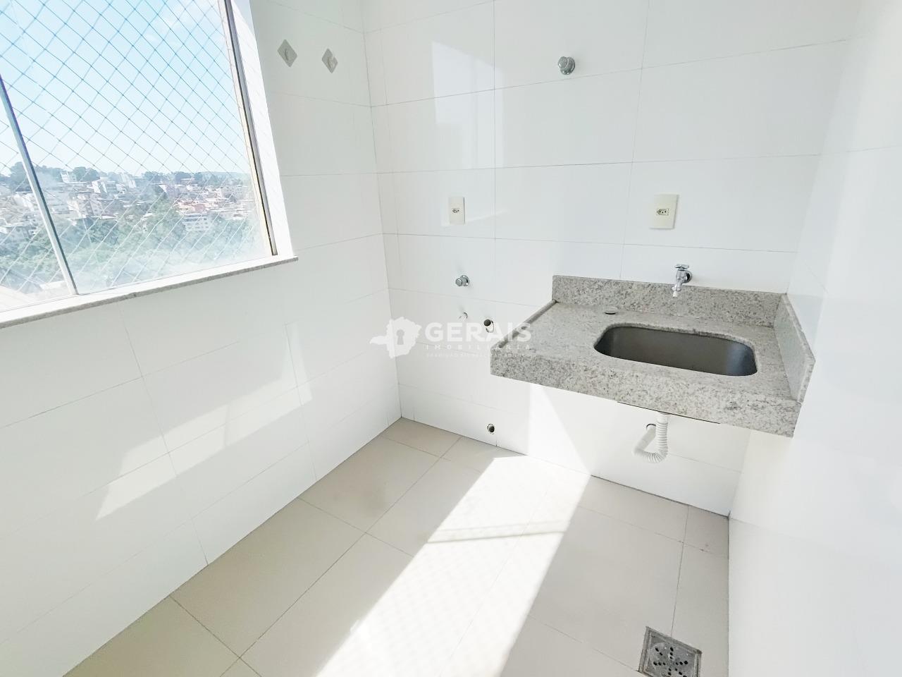 Apartamento para aluguel no CENTRO: 08- ÁREA DE SERVIÇO