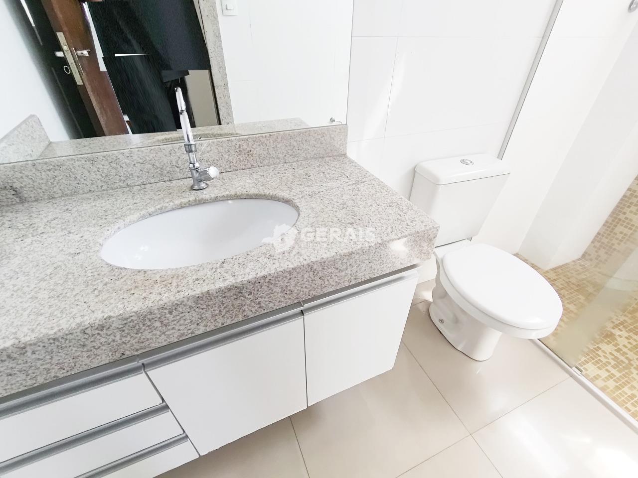 Apartamento para aluguel no CENTRO: 07- BANHO SOCIAL