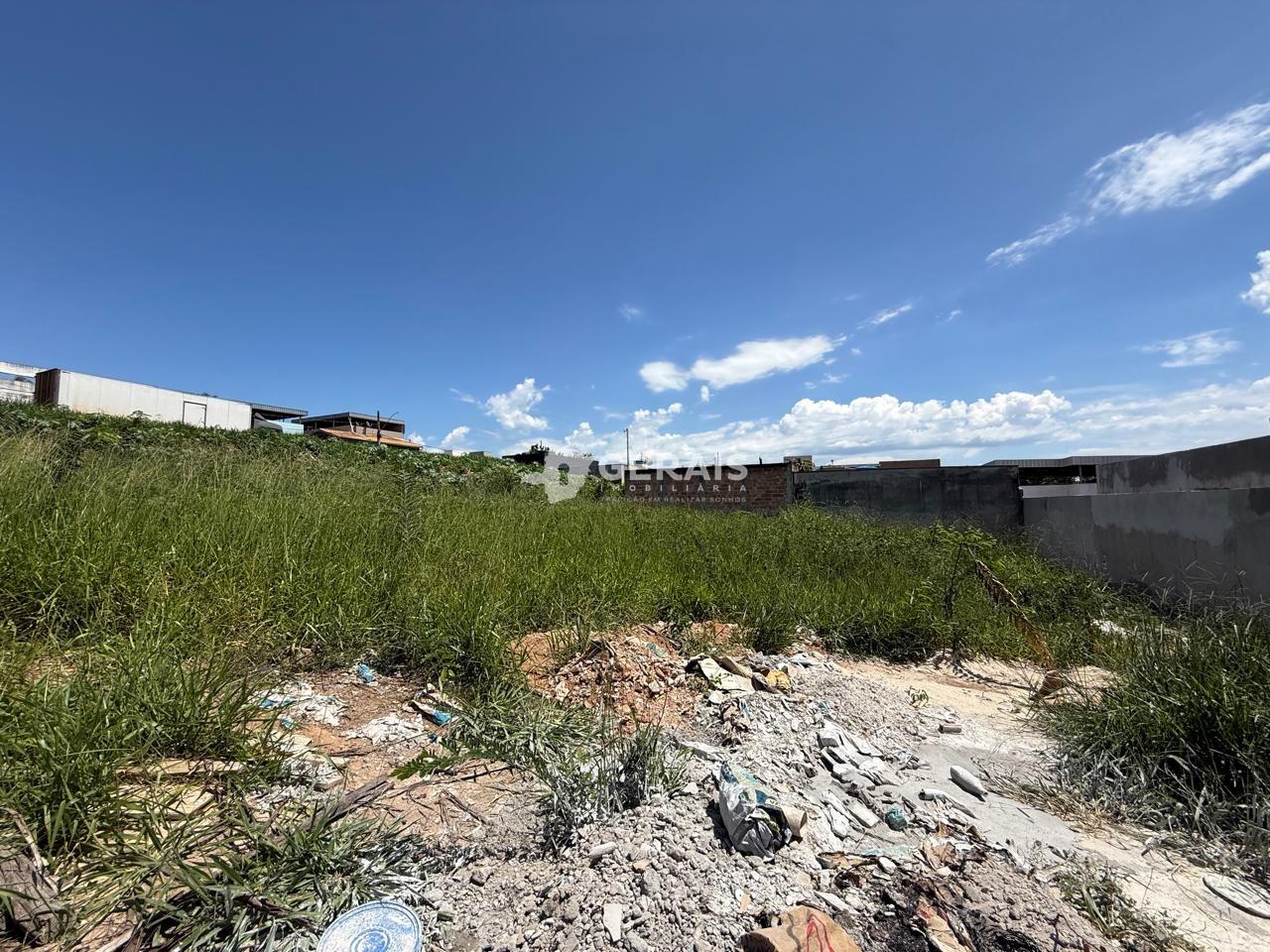 Lote à venda no SÃO ROQUE: 01 - LOTE