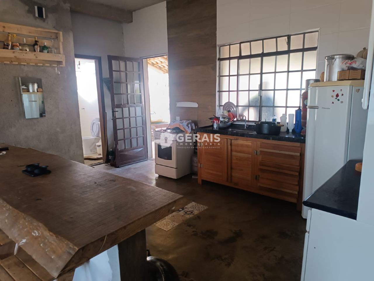 Sítio à venda no PRATA DE CIMA: 04 - SALA