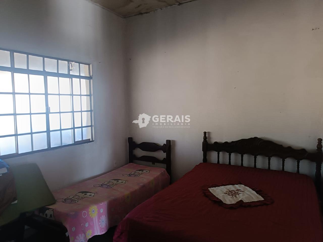 Sítio à venda no PRATA DE CIMA: 06 - QUARTO 02