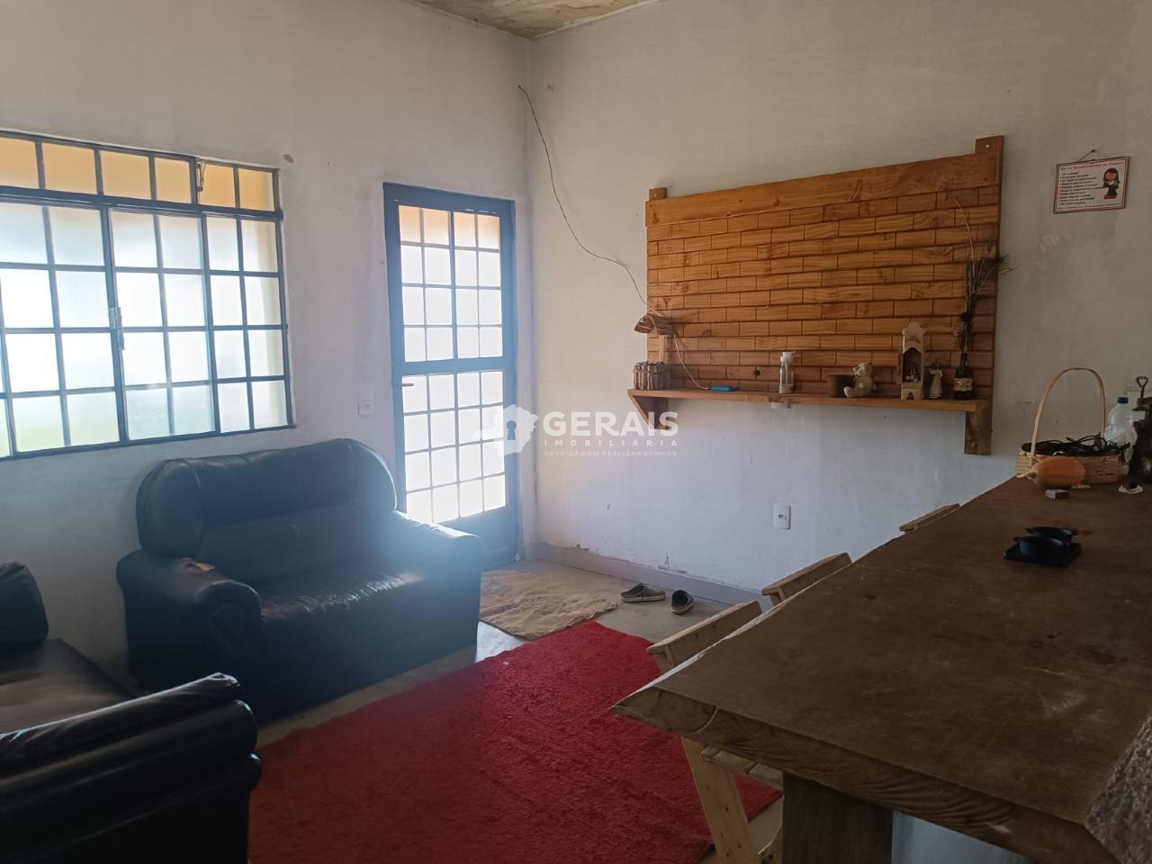 Sítio à venda no PRATA DE CIMA: 03 - SALA