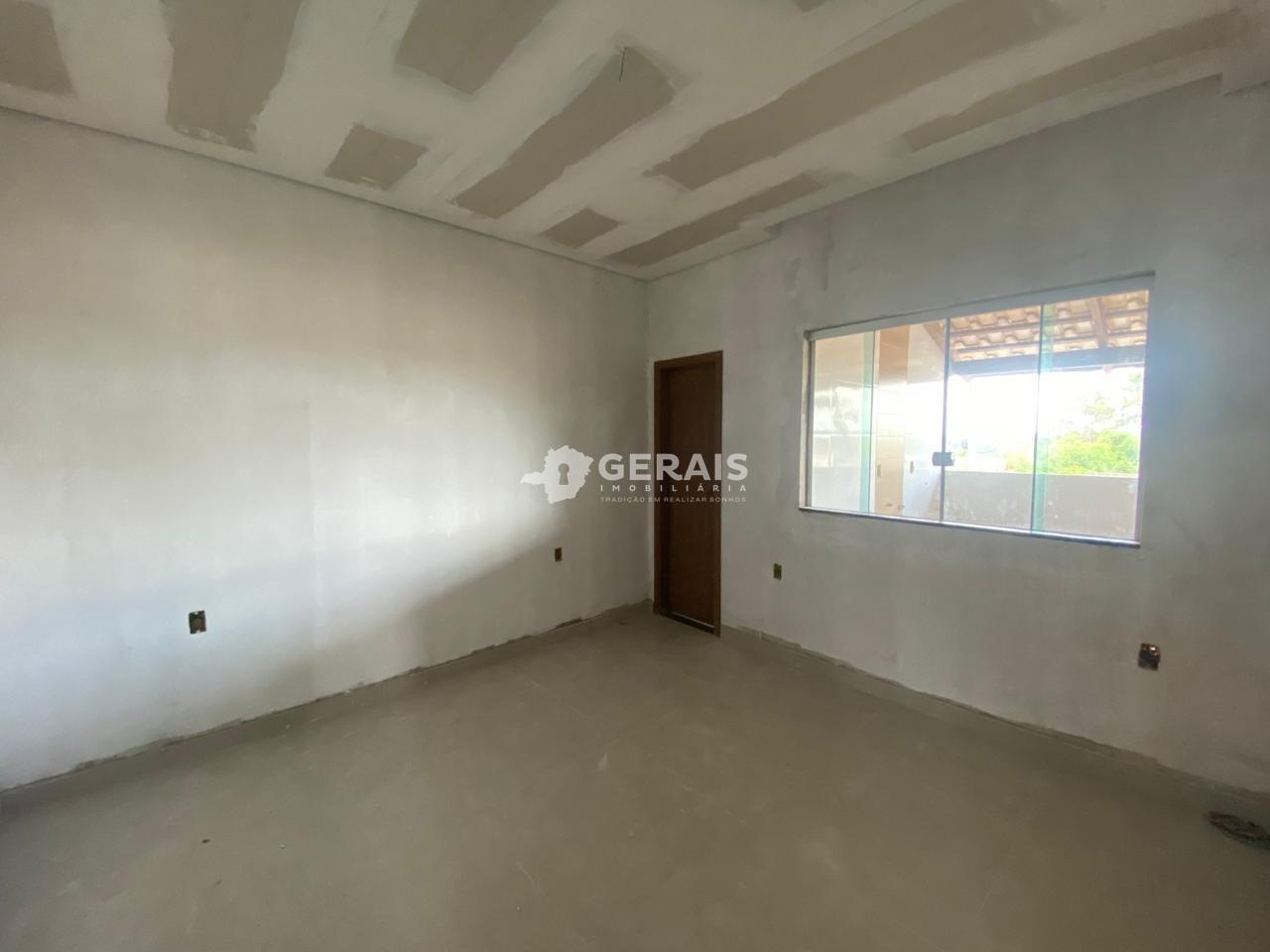 Apartamento à venda no FLORESTA: 07- QUARTO SUÍTE