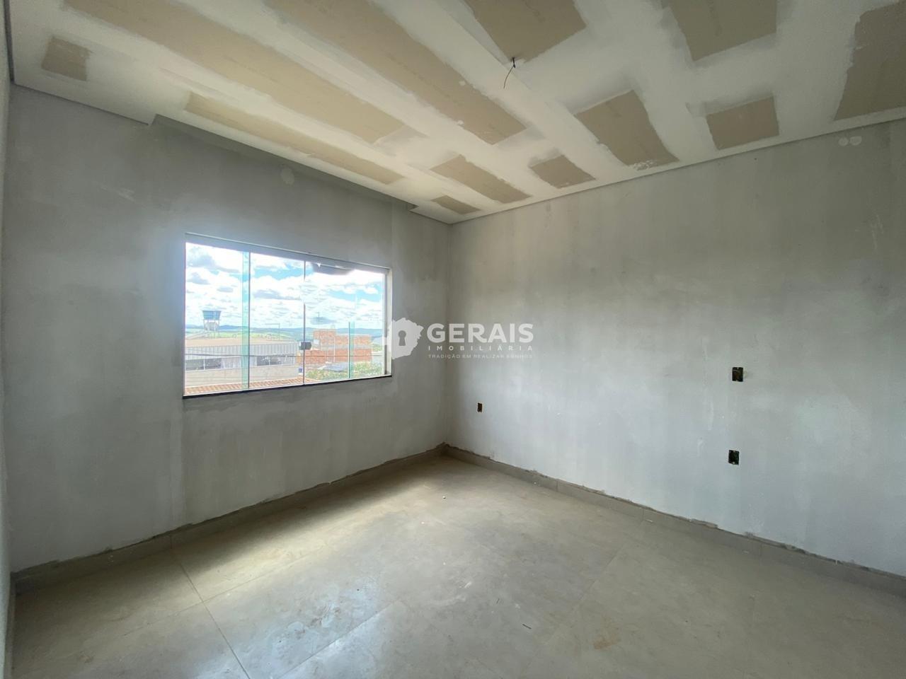 Apartamento à venda no FLORESTA: 05- QUARTO 01