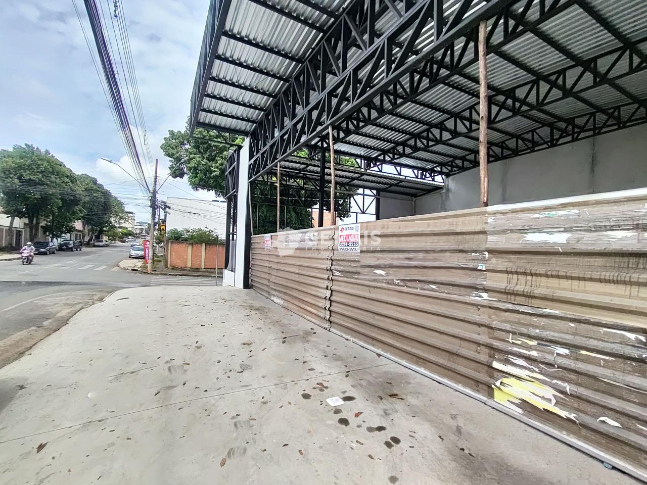 Loja para aluguel no SÃO JOSÉ: 06 - ESTACIONAMENTO