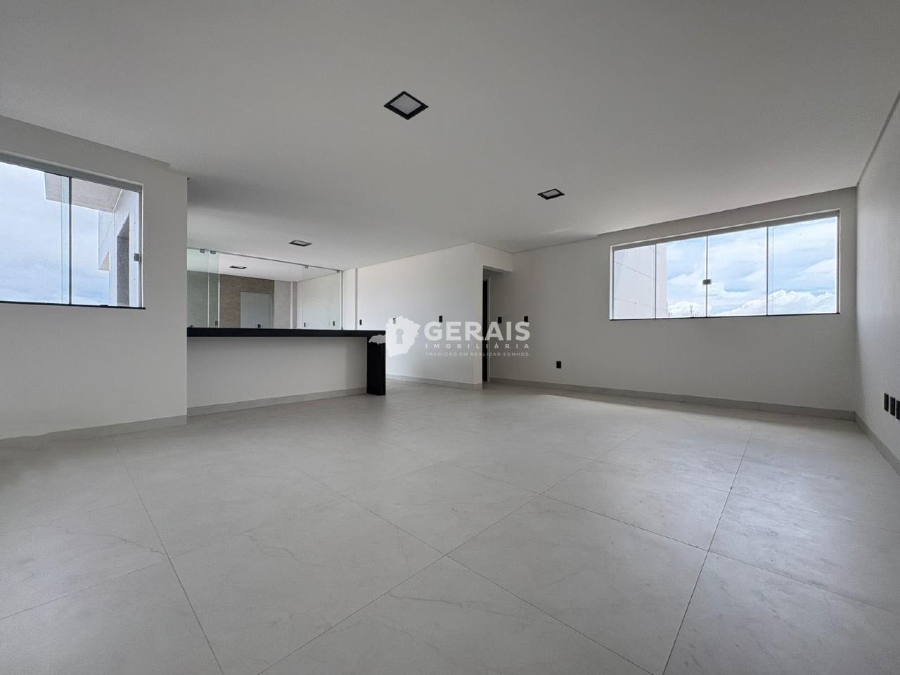 Apartamento para aluguel no CENTRO: 04 - SALA