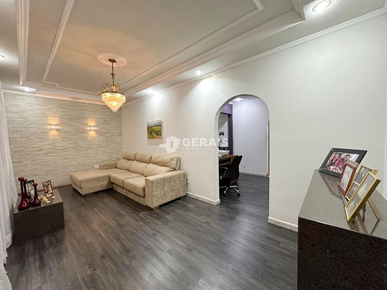 Casa à venda no SANTA CLARA: 03- SALA