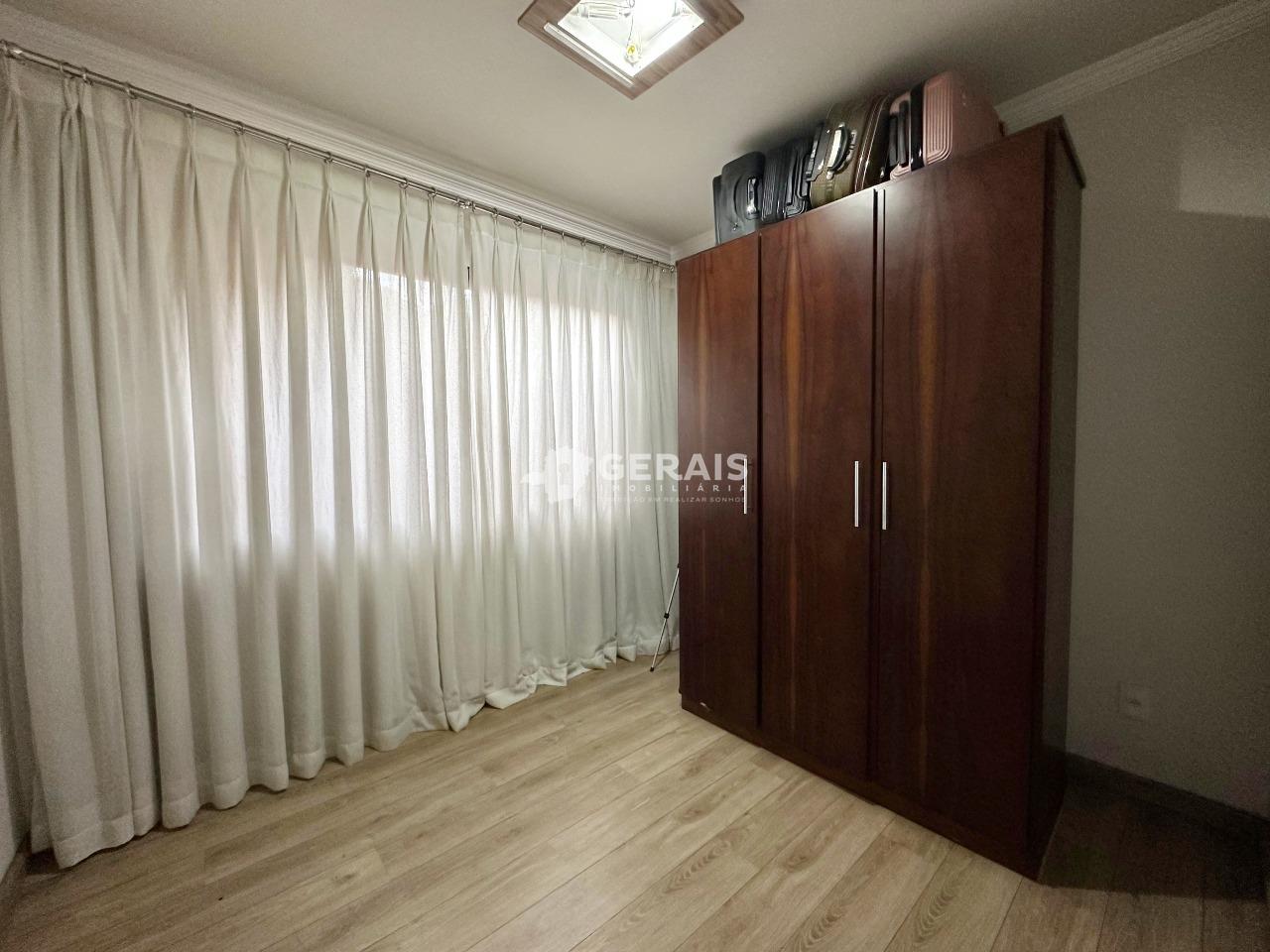 Casa à venda no SANTA CLARA: 07- QUARTO 01