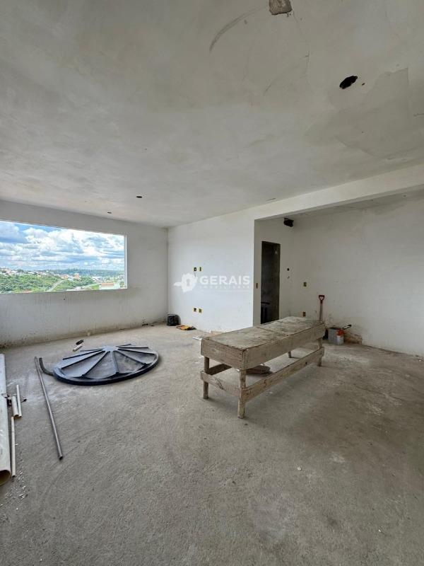 Apto Cobertura à venda no BOM PASTOR: 08- QUARTO SUÍTE