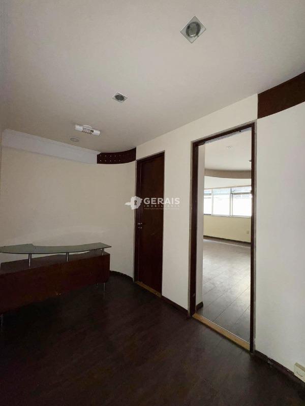 Sala à venda no CENTRO: 05 - HALL DE ENTRADA