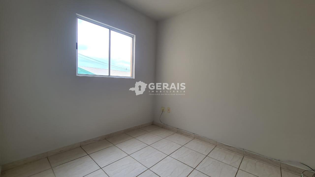 Casa para aluguel no COSTA AZUL: 08 - QUARTO 03