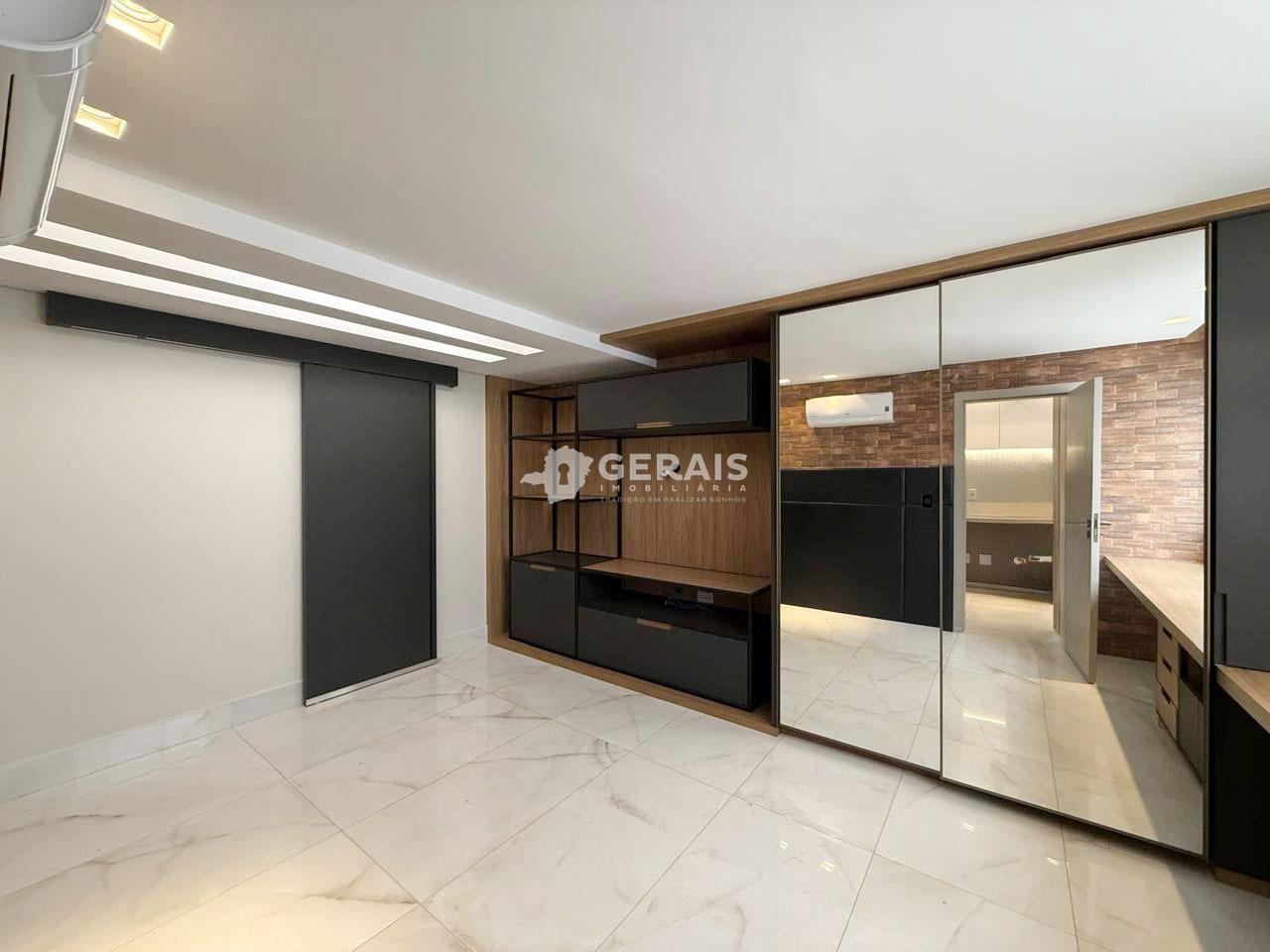 Apto Cobertura Triplex à venda no CENTRO: 08- QUARTO SUÍTE 01