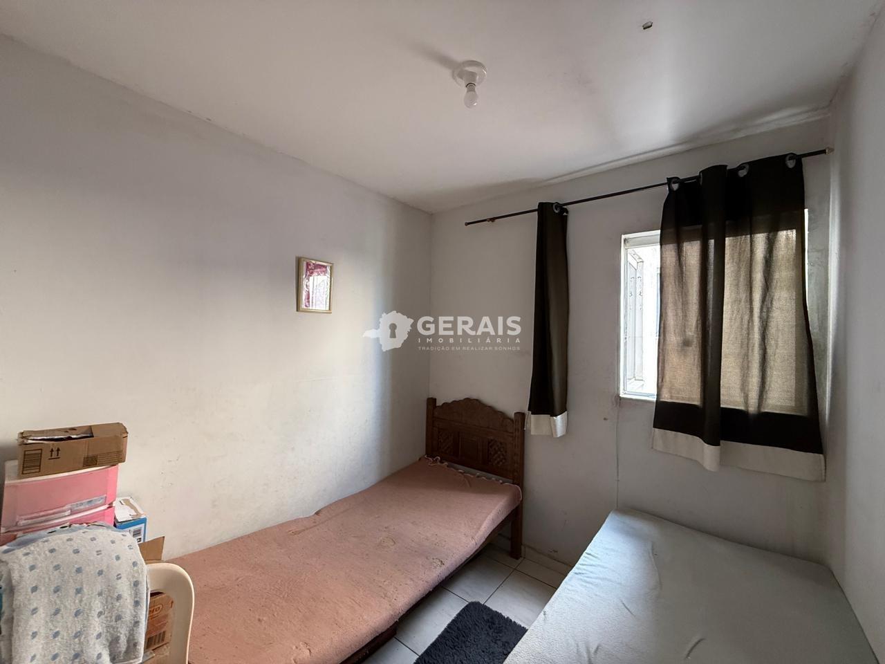 Sobrado à venda no JARDIM CANDIDES: 06 - QUARTO 03