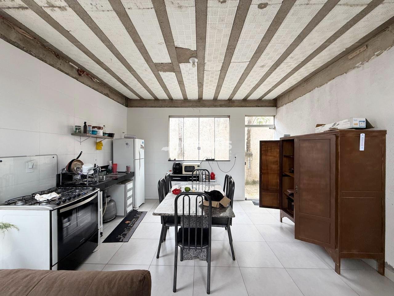 Casa à venda no SANTOS DUMONT: 06- COZINHA