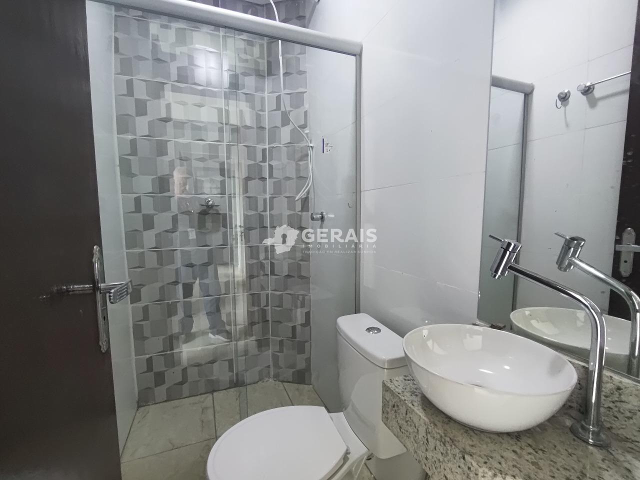 Apartamento para aluguel no CATALÃO: 08- BANHO SUÍTE