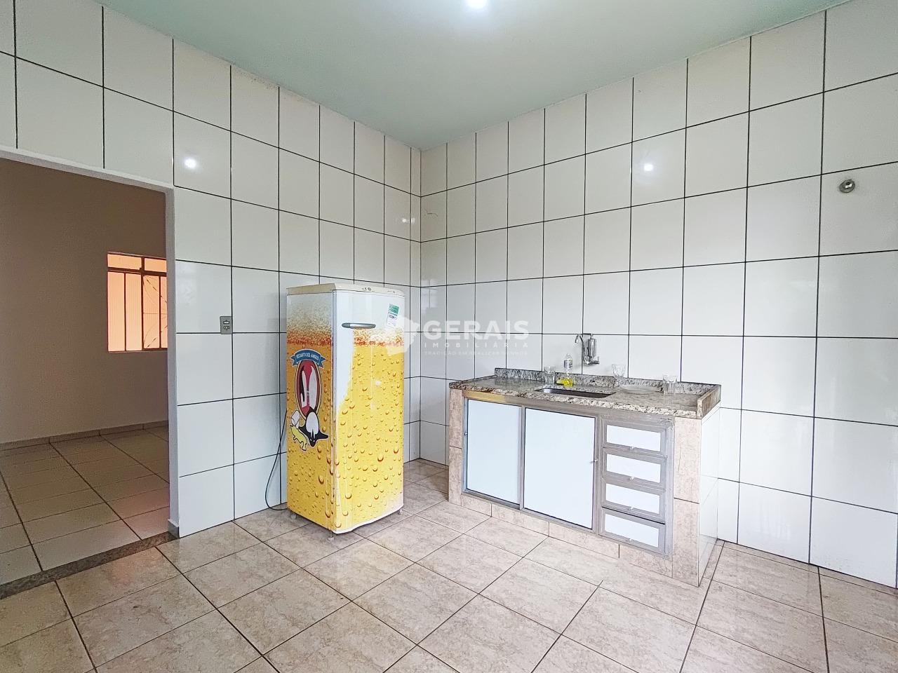 Casa à venda no SÃO ROQUE: 04 - COZINHA