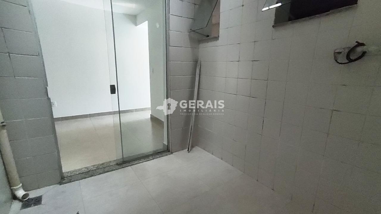 Apartamento para aluguel no CENTRO: 05- ÁREA DE CLARIDADE