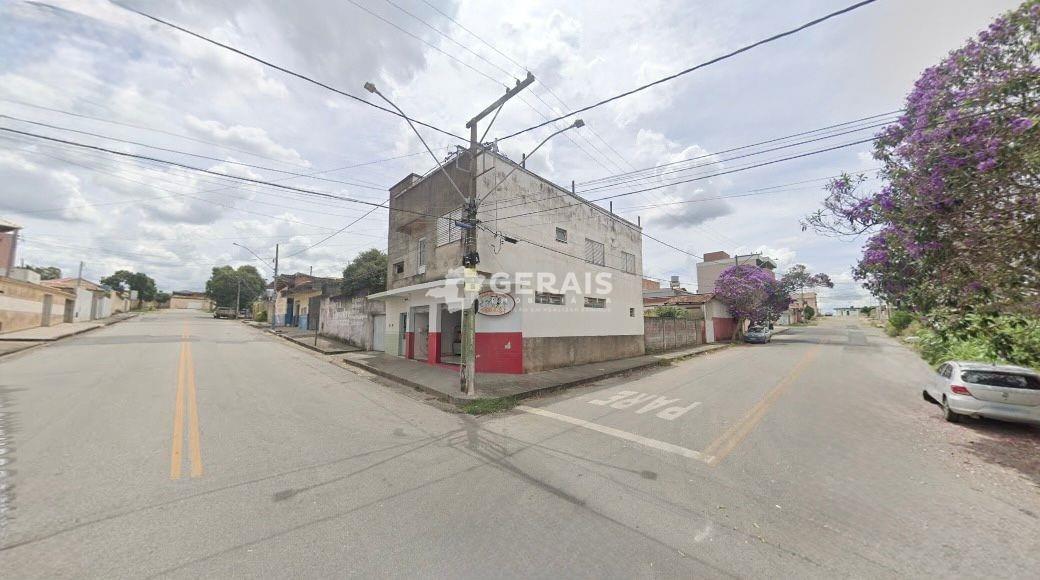 Loja à venda no QUINTINO: 02 - FACHADA