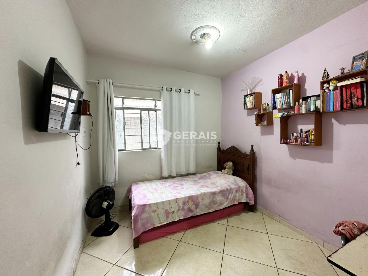 Casa à venda no HALIN SOUKI: 06- QUARTO 02