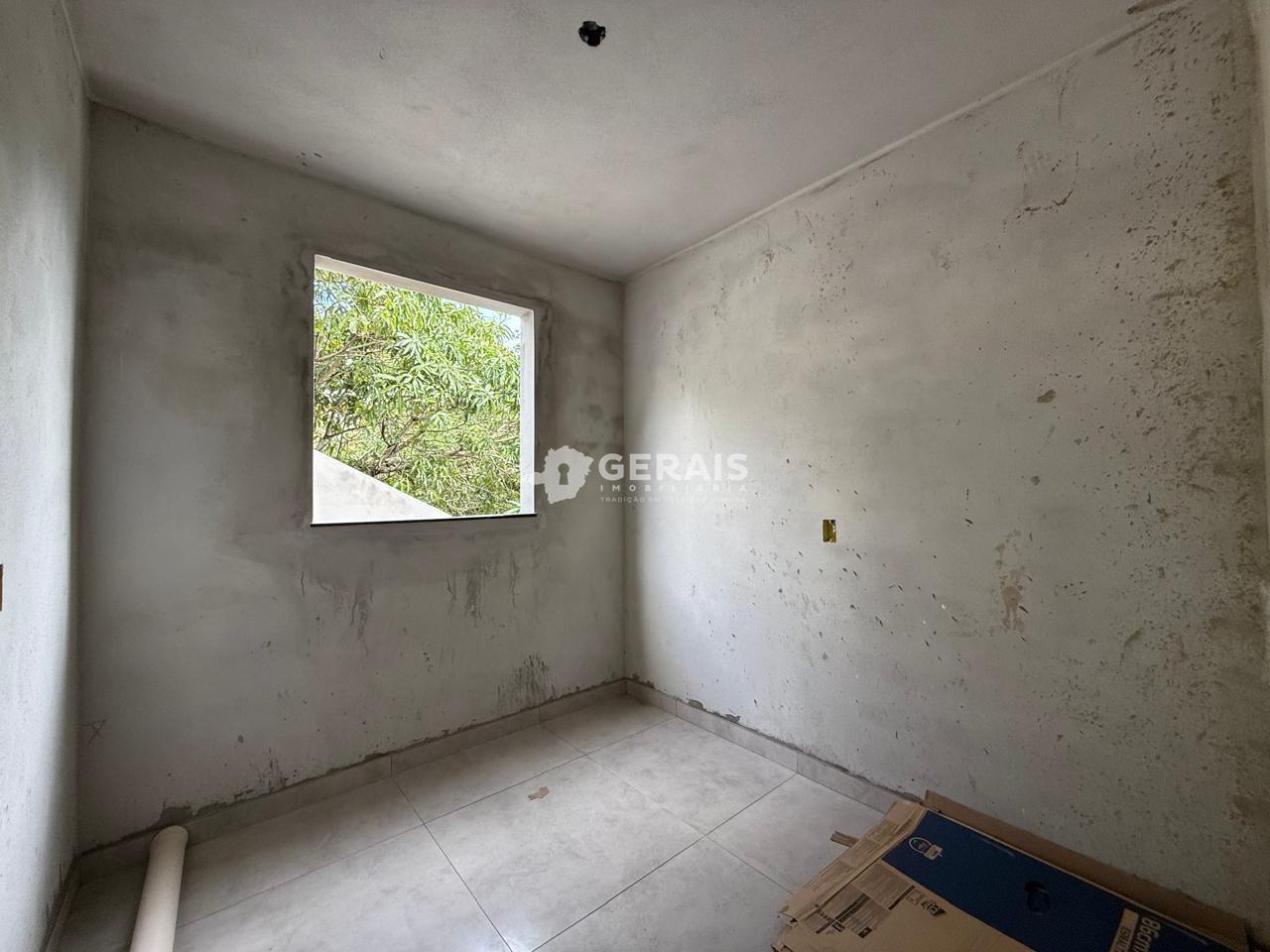 Casa à venda no JARDINOPOLIS: 05 - QUARTO 01