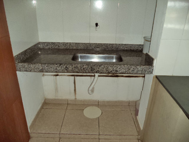 Loja para aluguel no SANTA LÚCIA: 