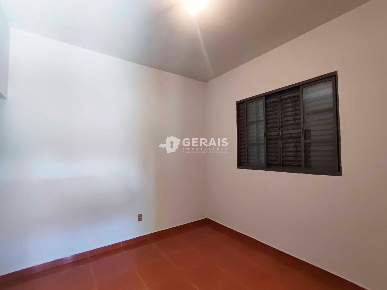 Casa para aluguel no SAO JUDAS TADEU: 03 - SALA