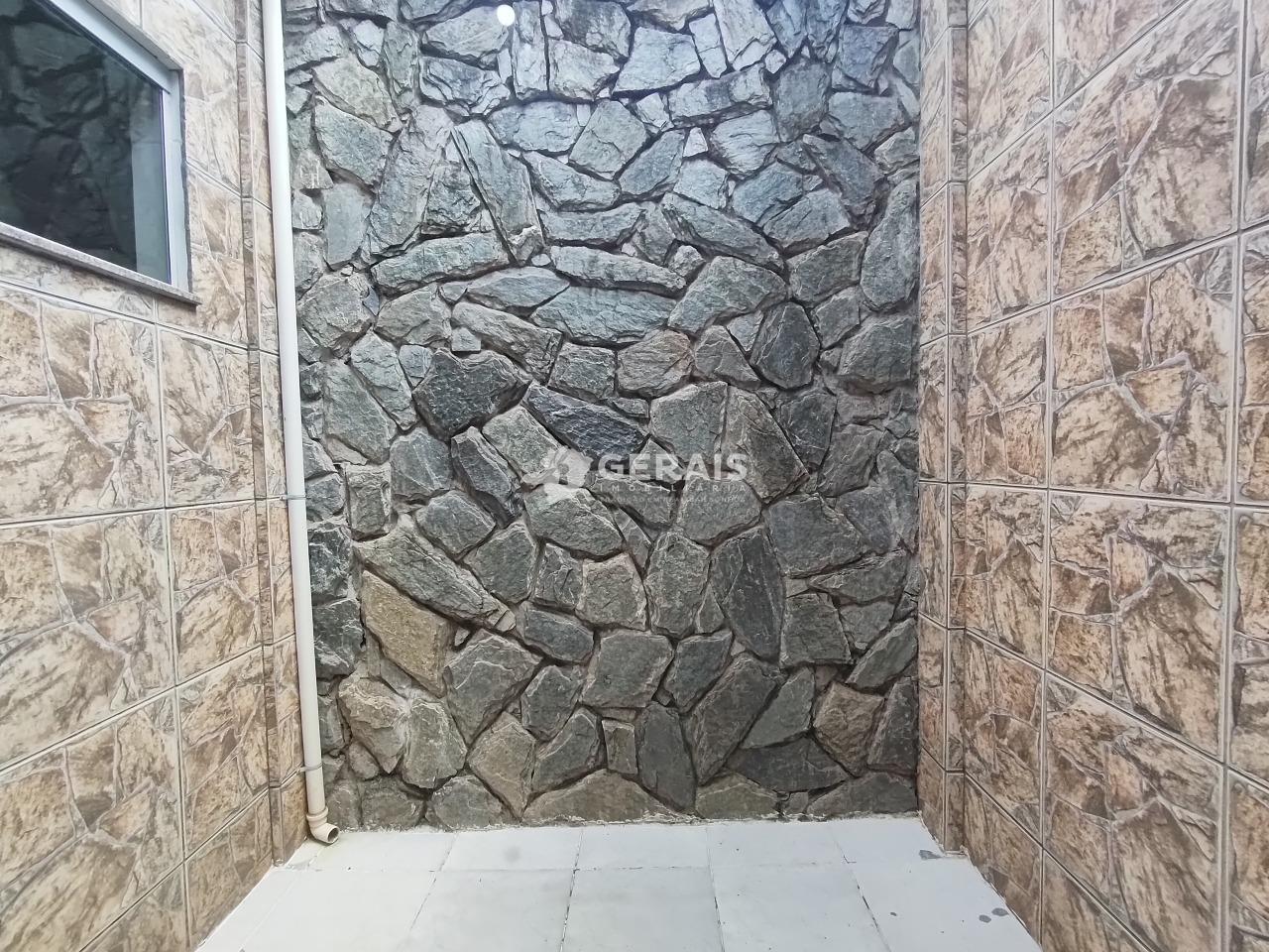 Casa para aluguel no FRANCISCO MACHADO FILHO: 07 - ÁREA DE CLARIDADE