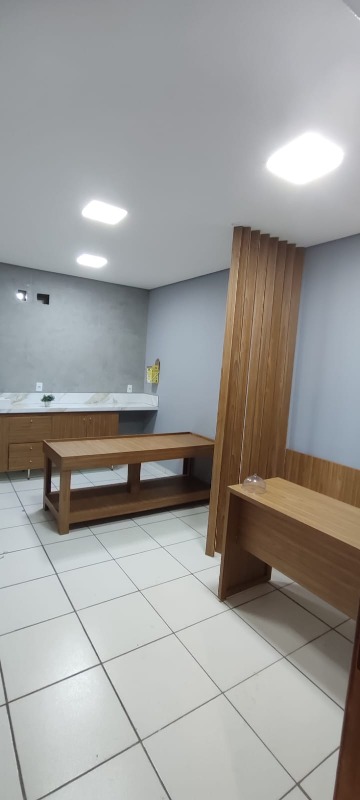 Loja à venda no Centro (Justinópolis): 