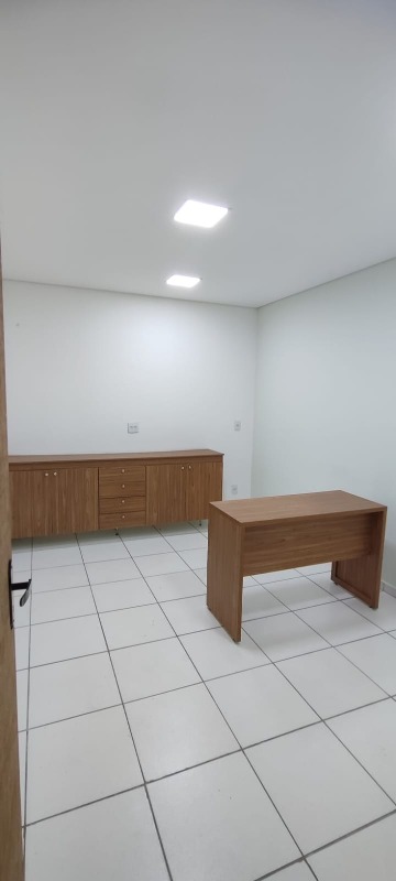 Loja à venda no Centro (Justinópolis): 