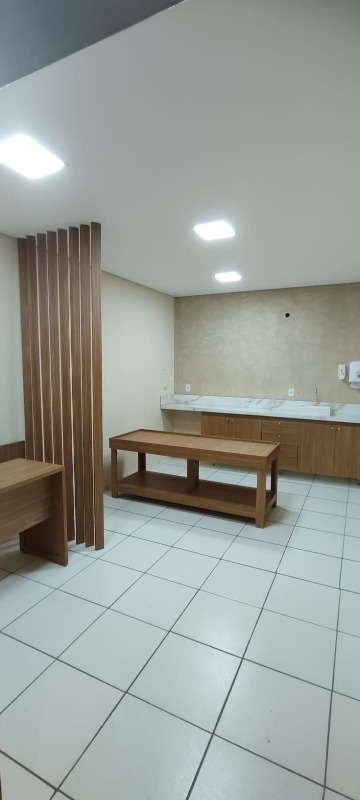 Loja à venda no Centro (Justinópolis): 