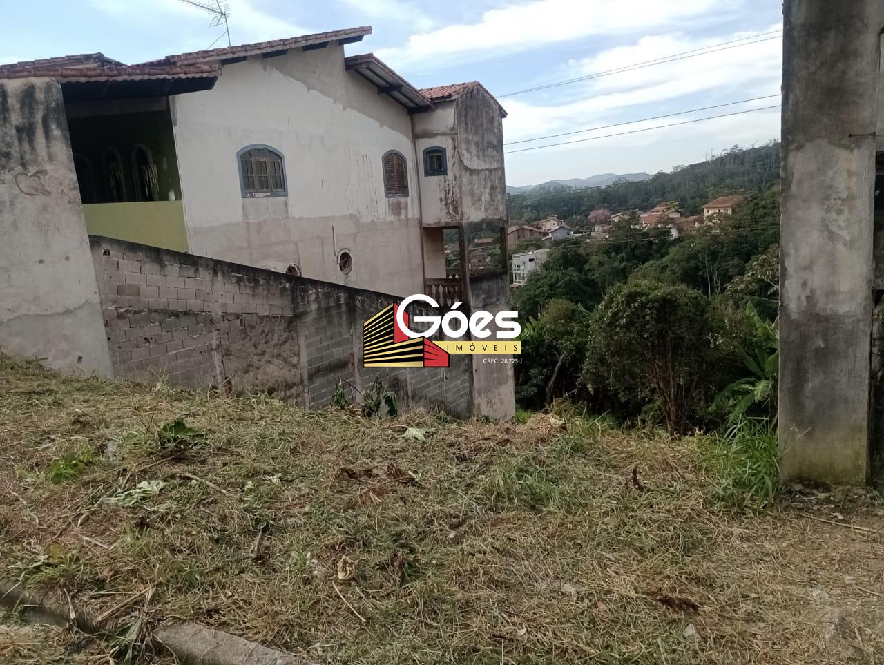 Terreno à venda em Centro Alto: 