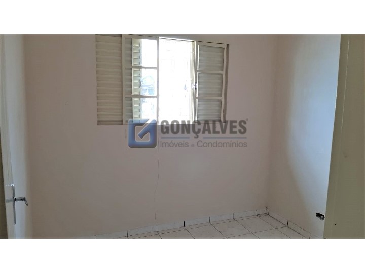 131796, Casa, para aluguel, para alugar, 1.100,00,Taboão, São Bernardo do Campo,1 quarto: A (16)