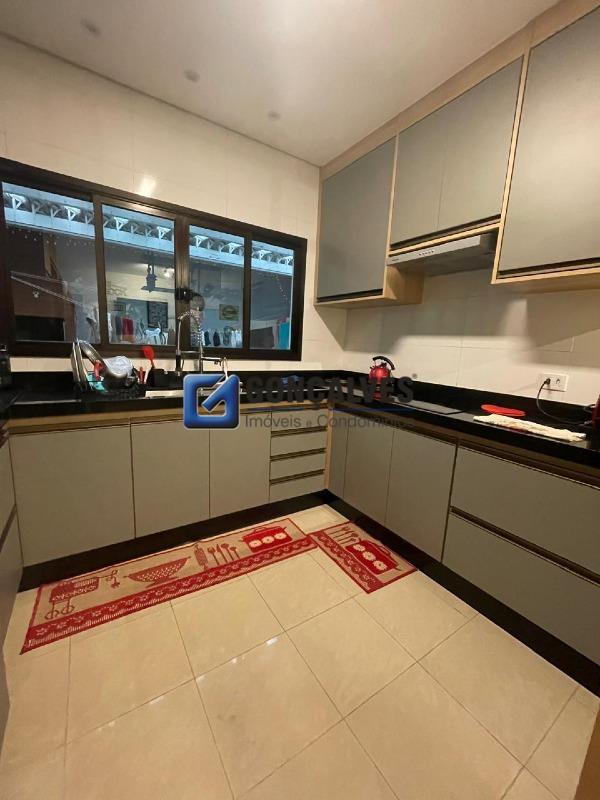 15050, Sobrado, à venda, à venda, 1.021.000,00,Vila Camilópolis, Santo André,4 quartos: 