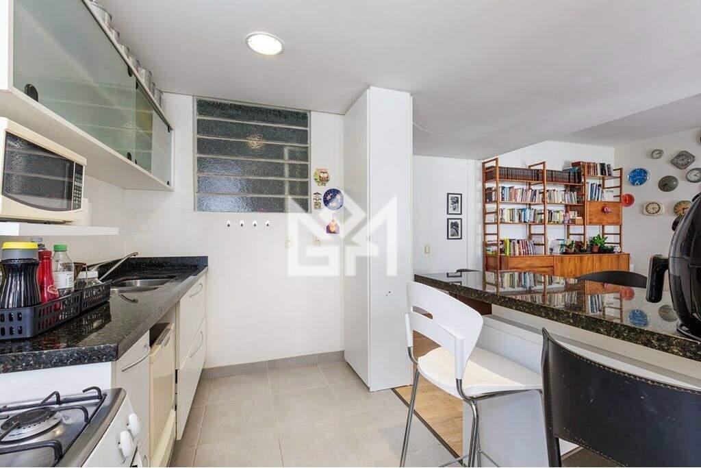 Apartamento com 3 quartos à venda, 110m² - Bom Fim - Porto Alegre: 