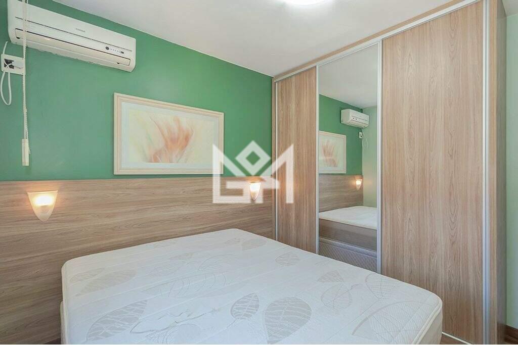 Apartamento com 1 quarto à venda, 41m² - Medianeira - Porto Alegre: 