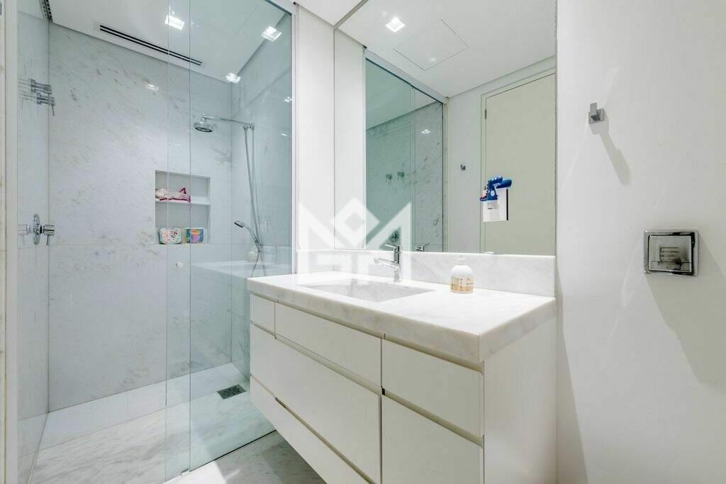 Apartamento com 3 quartos à venda, 478,54m² - Três Figueiras - Porto Alegre: 