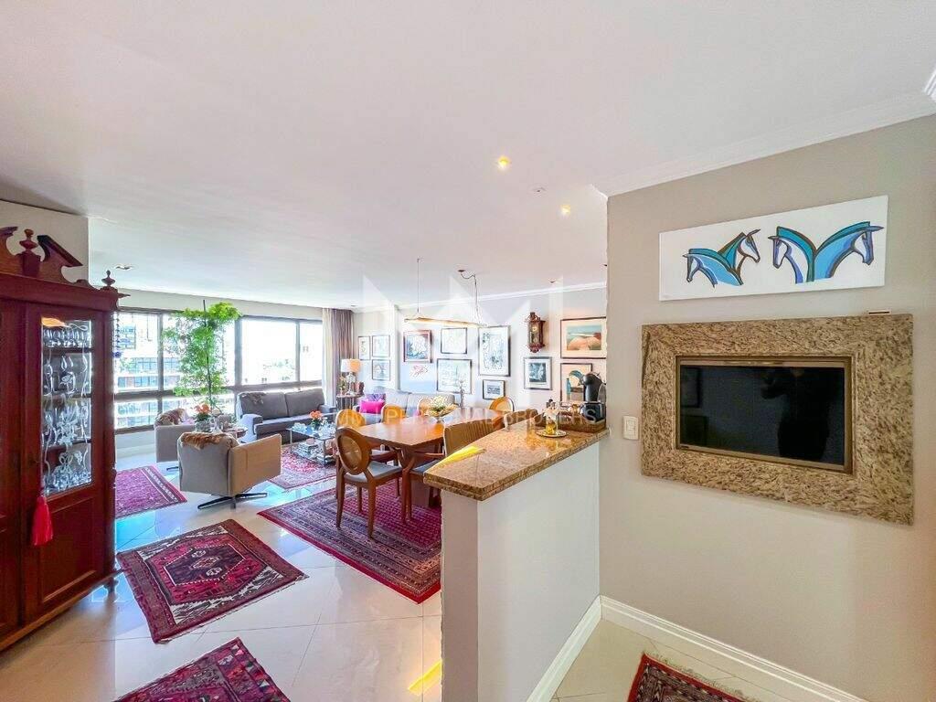 Apartamento com 3 quartos à venda, 121m² - Três Figueiras - Porto Alegre: 