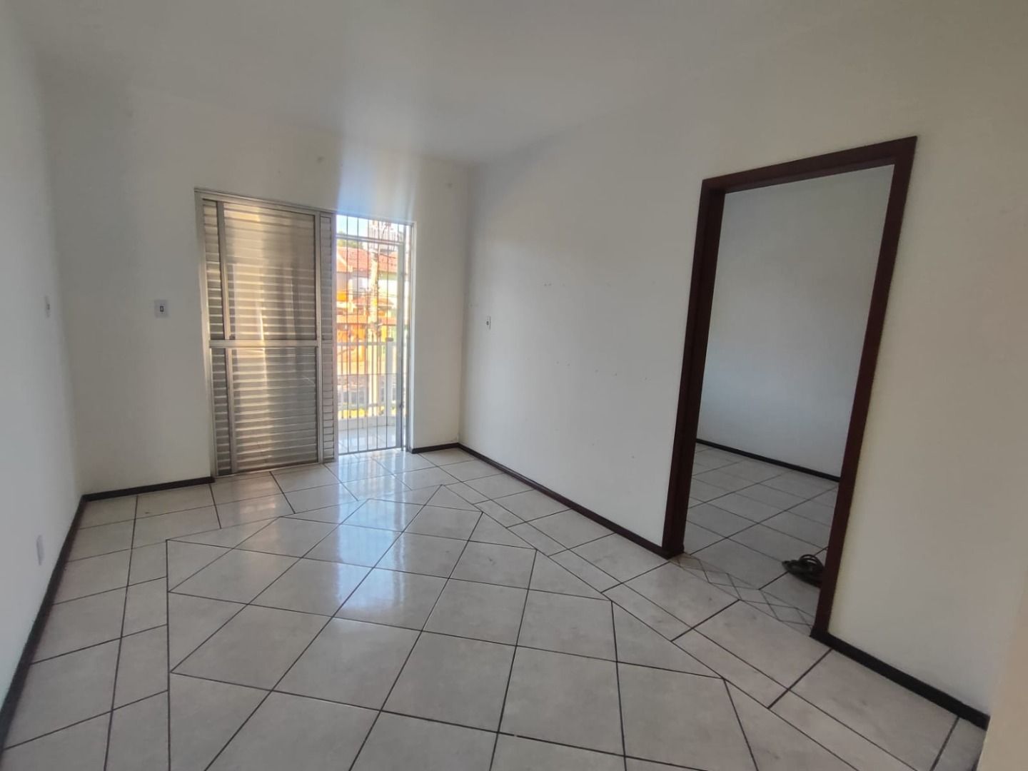 Apartamento com 2 quartos para aluguel, 65m² - Vila Vista Alegre - Cachoeirinha: 