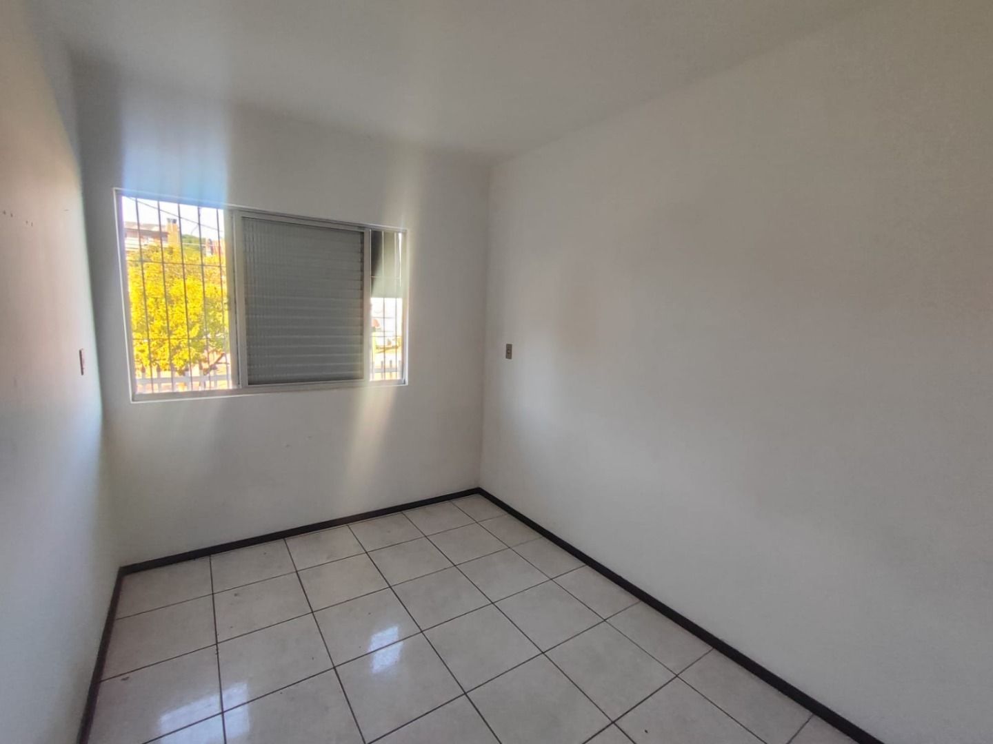 Apartamento com 2 quartos para aluguel, 65m² - Vila Vista Alegre - Cachoeirinha: 