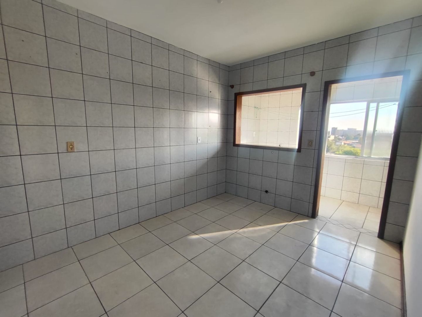 Apartamento com 2 quartos para aluguel, 65m² - Vila Vista Alegre - Cachoeirinha: 