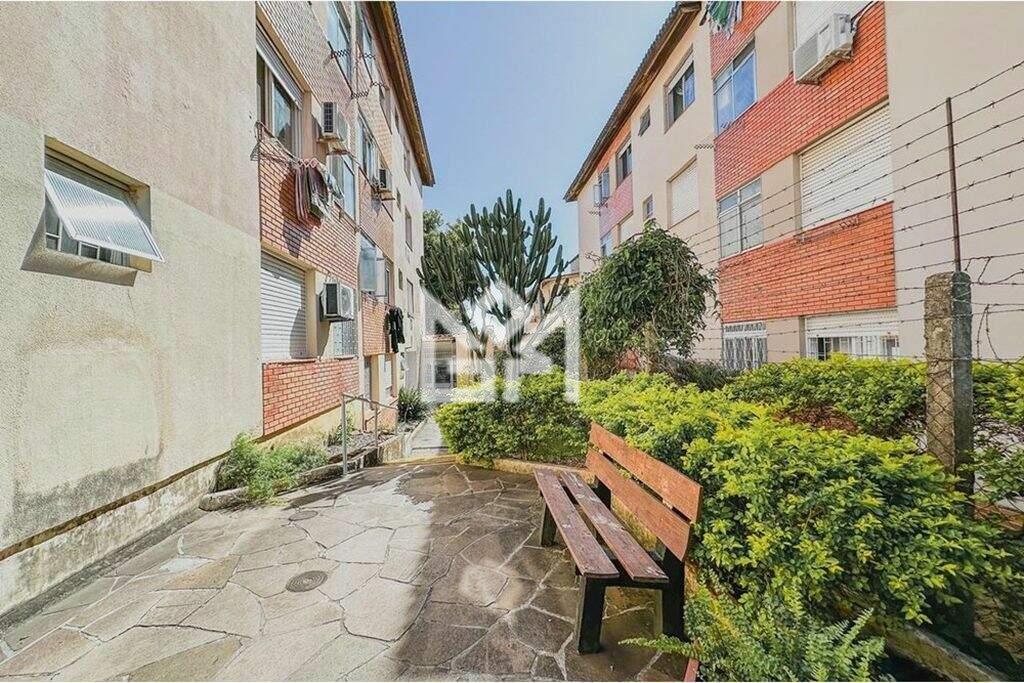 Apartamento com 1 quarto à venda, 45m² - Jardim do Salso - Porto Alegre: 
