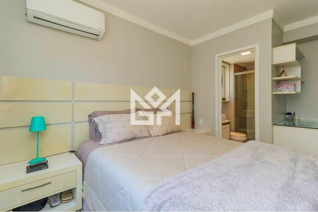 Apartamento com 3 quartos à venda, 74m² - Passo Da Areia - Porto Alegre: 
