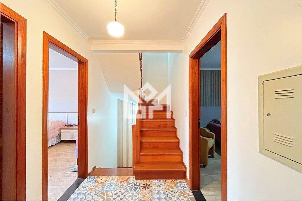 Casa com 3 quartos à venda, 215m² - Espírito Santo - Porto Alegre: 
