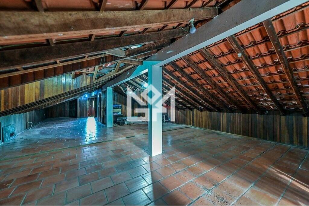 Casa com 4 quartos à venda, 562m² - Cascata - Porto Alegre: 