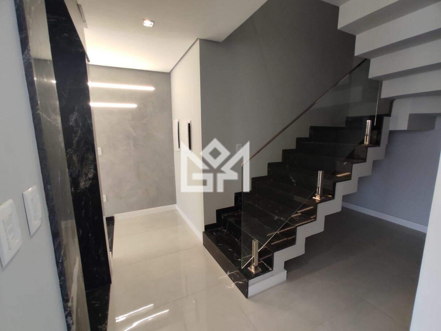 Casa com 3 quartos à venda, 226m² - Centro - Gravataí: 